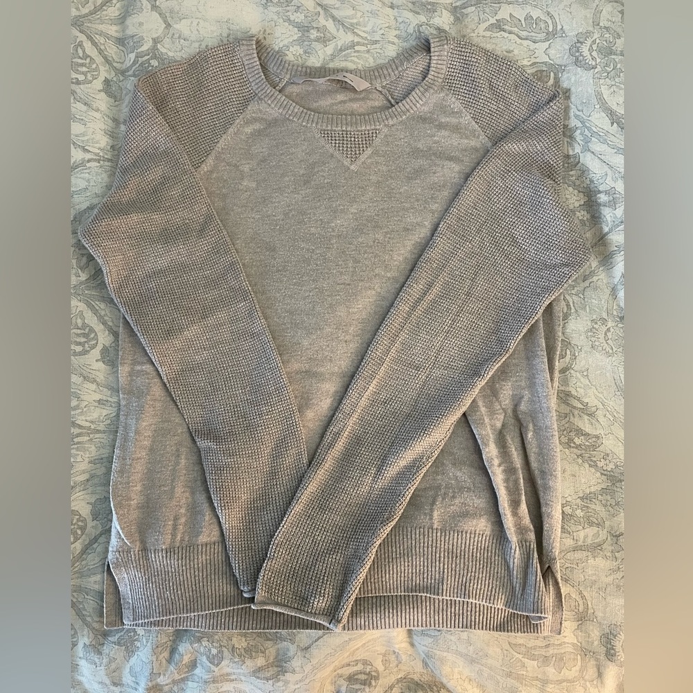 Athleta Taupe Waffle crew neck thermal sweater size small